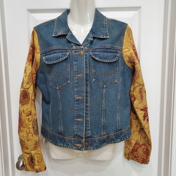 Cabi 61 The Poet Denim Jacket Tapestry 